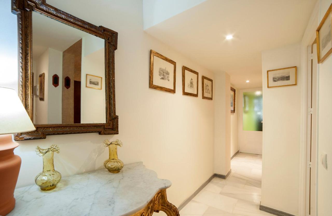 Atanasio Barron Apartment Sevilla Bagian luar foto